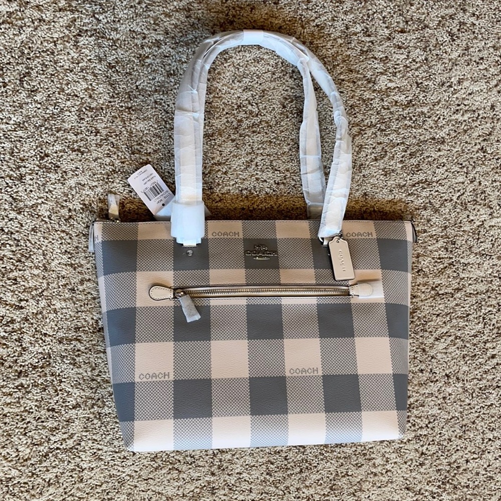 NWT Coach Gallery Tote With Buffalo Plaid Print